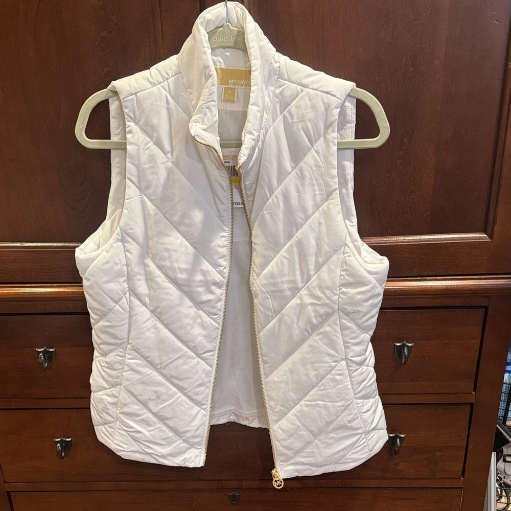 Michael Kors Women's Ivory Quilted Vest